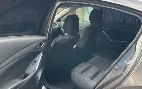 Mazda 6, 2015 год, 1 800 000 рублей, 11 фотография