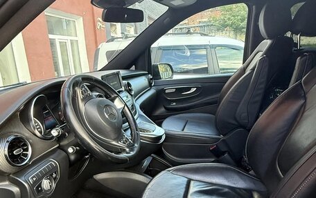 Mercedes-Benz V-Класс, 2021 год, 5 300 000 рублей, 9 фотография