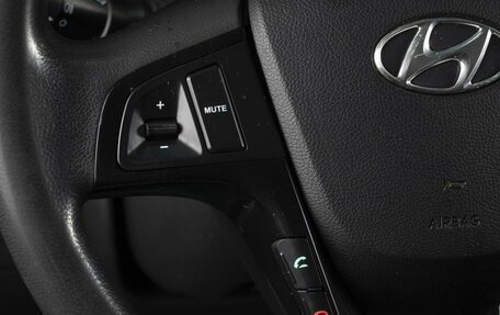 Hyundai Solaris II рестайлинг, 2012 год, 730 000 рублей, 14 фотография