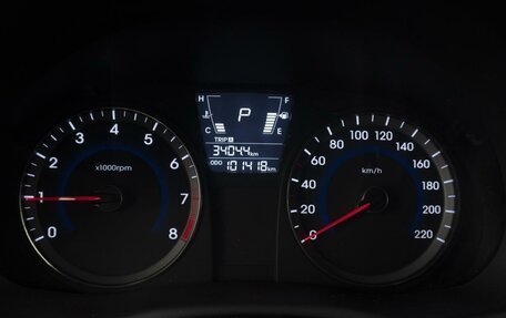 Hyundai Solaris II рестайлинг, 2012 год, 730 000 рублей, 16 фотография