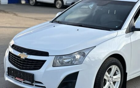 Chevrolet Cruze II, 2014 год, 730 000 рублей, 9 фотография
