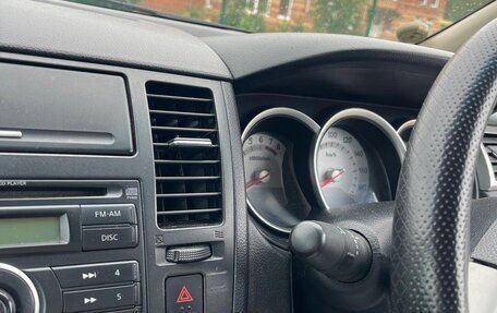 Nissan Tiida, 2008 год, 545 000 рублей, 24 фотография