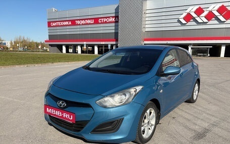 Hyundai i30 II рестайлинг, 2013 год, 750 000 рублей, 3 фотография