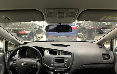 KIA cee'd III, 2015 год, 1 380 000 рублей, 17 фотография