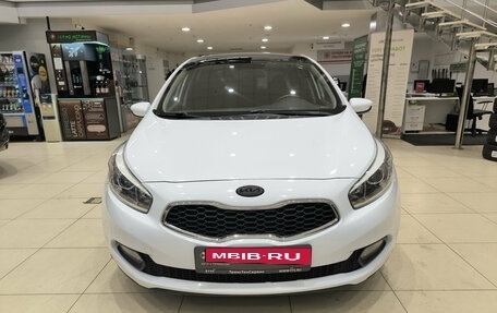 KIA cee'd III, 2015 год, 1 380 000 рублей, 2 фотография
