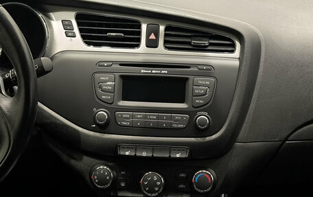 KIA cee'd III, 2015 год, 1 380 000 рублей, 18 фотография
