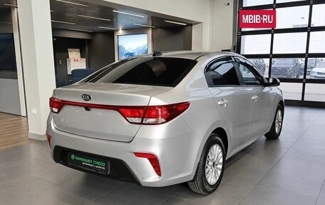 KIA Rio IV, 2018 год, 1 300 000 рублей, 4 фотография