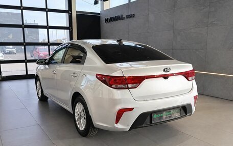 KIA Rio IV, 2018 год, 1 300 000 рублей, 6 фотография
