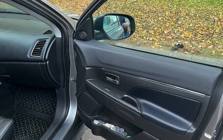 Mitsubishi ASX I рестайлинг, 2013 год, 800 000 рублей, 29 фотография