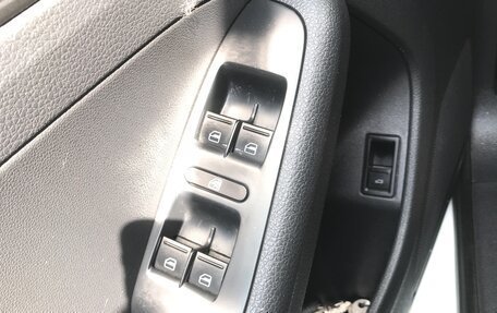 Volkswagen Jetta VI, 2016 год, 1 100 000 рублей, 3 фотография