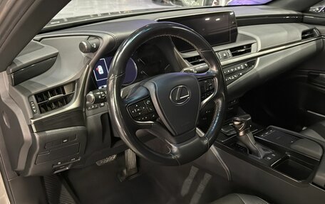 Lexus ES VII, 2021 год, 3 938 000 рублей, 14 фотография