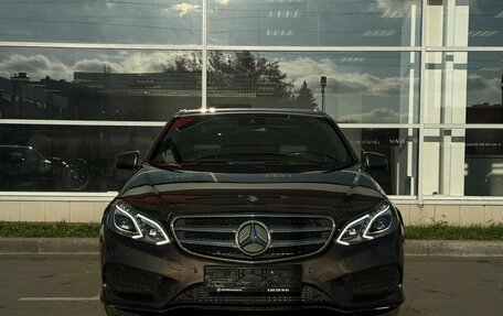 Mercedes-Benz E-Класс, 2014 год, 1 785 000 рублей, 2 фотография