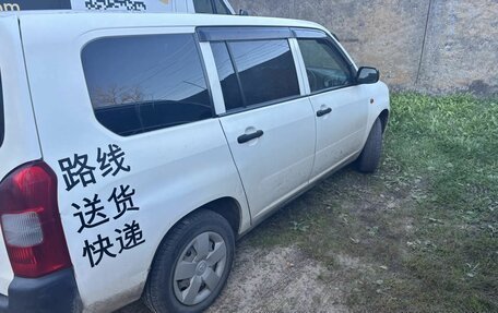 Toyota Probox I, 2013 год, 700 000 рублей, 3 фотография