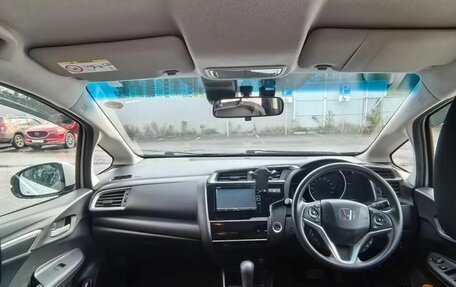 Honda Fit III, 2018 год, 1 250 000 рублей, 6 фотография