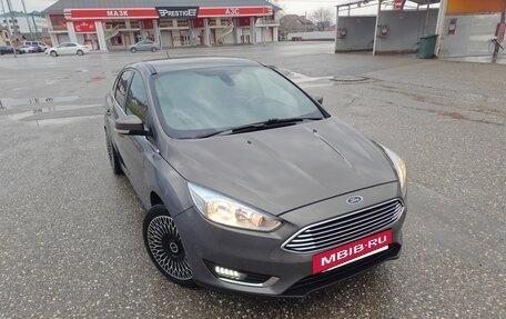 Ford Focus III, 2018 год, 990 000 рублей, 2 фотография