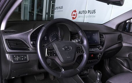 Hyundai Solaris II рестайлинг, 2021 год, 1 580 000 рублей, 8 фотография
