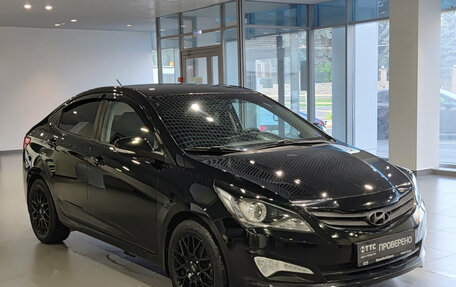 Hyundai Solaris II рестайлинг, 2016 год, 899 000 рублей, 3 фотография