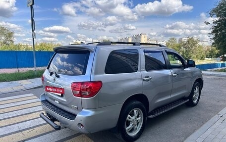 Toyota Sequoia II рестайлинг, 2009 год, 3 100 000 рублей, 7 фотография