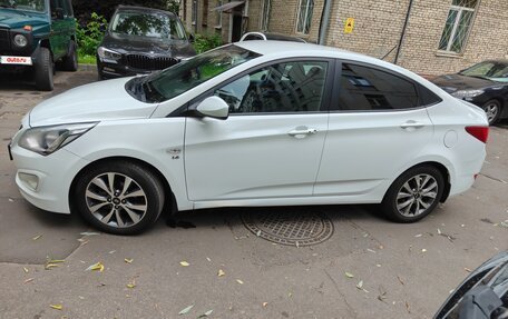 Hyundai Solaris II рестайлинг, 2014 год, 890 000 рублей, 3 фотография