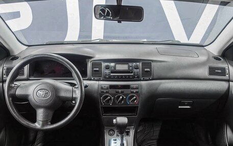 Toyota Corolla, 2005 год, 689 900 рублей, 10 фотография