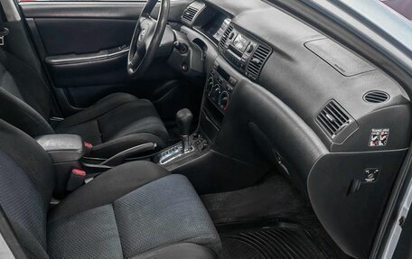 Toyota Corolla, 2005 год, 689 900 рублей, 13 фотография
