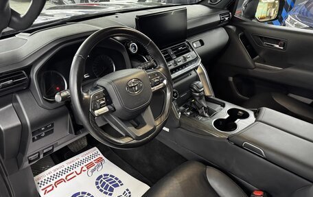 Toyota Land Cruiser, 2021 год, 9 500 000 рублей, 9 фотография