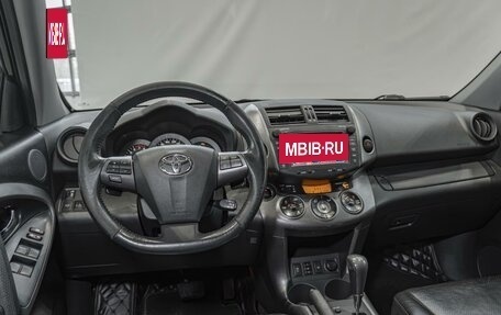 Toyota RAV4, 2011 год, 1 290 000 рублей, 6 фотография