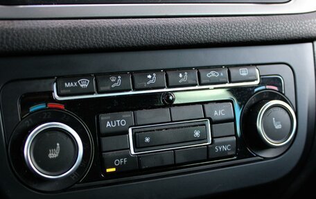 Volkswagen Tiguan I, 2015 год, 1 449 000 рублей, 18 фотография