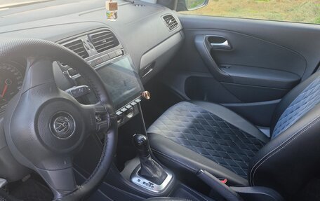 Volkswagen Polo VI (EU Market), 2014 год, 500 000 рублей, 2 фотография