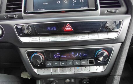 Hyundai Sonata VII, 2018 год, 1 900 000 рублей, 8 фотография
