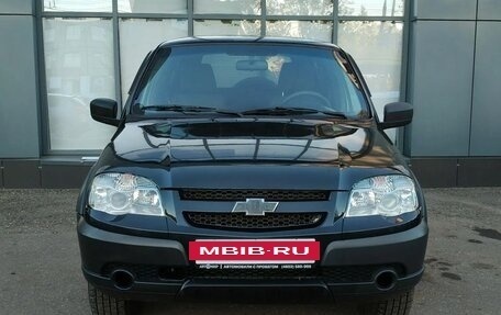 Chevrolet Niva I рестайлинг, 2018 год, 699 000 рублей, 3 фотография