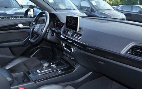 Audi Q5, 2019 год, 3 200 000 рублей, 9 фотография