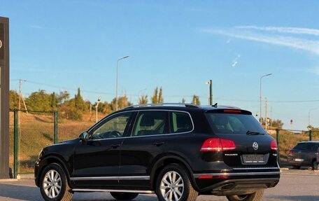 Volkswagen Touareg III, 2016 год, 2 500 000 рублей, 7 фотография