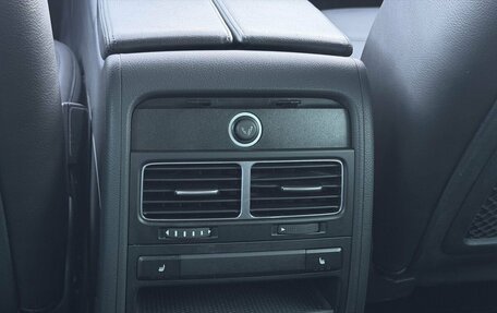 Volkswagen Touareg III, 2016 год, 2 500 000 рублей, 30 фотография