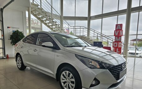 Hyundai Solaris II рестайлинг, 2020 год, 1 849 000 рублей, 4 фотография