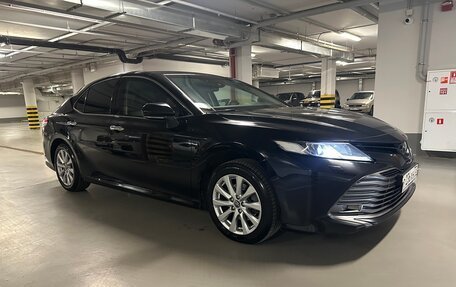 Toyota Camry, 2018 год, 4 490 000 рублей, 7 фотография