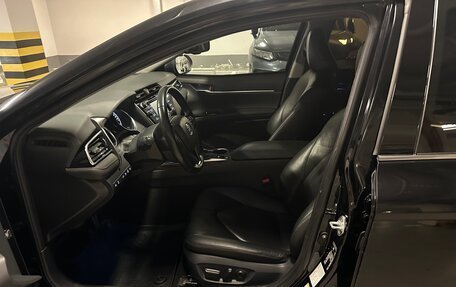 Toyota Camry, 2018 год, 4 490 000 рублей, 9 фотография