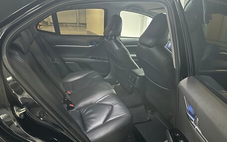 Toyota Camry, 2018 год, 4 490 000 рублей, 19 фотография