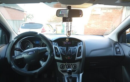 Ford Focus III, 2011 год, 500 000 рублей, 2 фотография