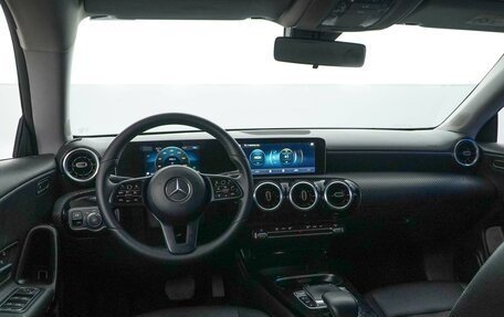 Mercedes-Benz CLA, 2019 год, 2 225 077 рублей, 6 фотография