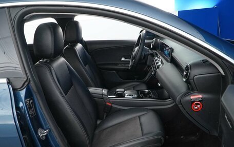 Mercedes-Benz CLA, 2019 год, 2 225 077 рублей, 8 фотография