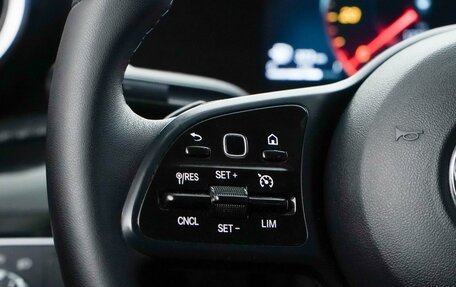 Mercedes-Benz CLA, 2019 год, 2 225 077 рублей, 12 фотография