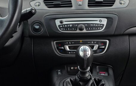 Renault Scenic III, 2010 год, 650 000 рублей, 14 фотография