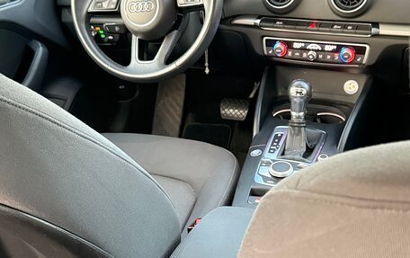 Audi A3, 2019 год, 2 250 000 рублей, 9 фотография