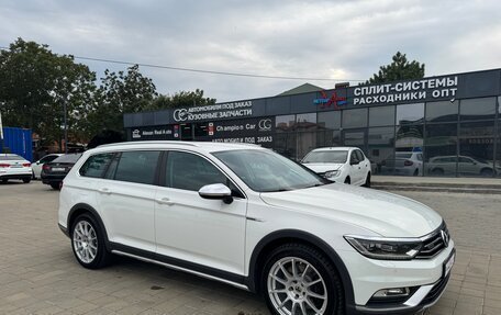 Volkswagen Passat B8 рестайлинг, 2017 год, 3 555 000 рублей, 8 фотография