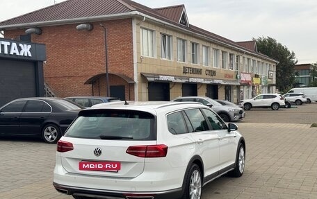 Volkswagen Passat B8 рестайлинг, 2017 год, 3 555 000 рублей, 13 фотография