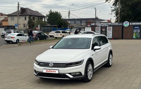 Volkswagen Passat B8 рестайлинг, 2017 год, 3 555 000 рублей, 18 фотография