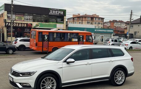 Volkswagen Passat B8 рестайлинг, 2017 год, 3 555 000 рублей, 20 фотография