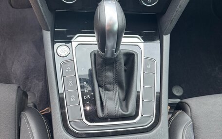 Volkswagen Passat B8 рестайлинг, 2017 год, 3 555 000 рублей, 25 фотография