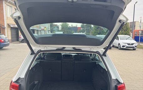 Volkswagen Passat B8 рестайлинг, 2017 год, 3 555 000 рублей, 33 фотография